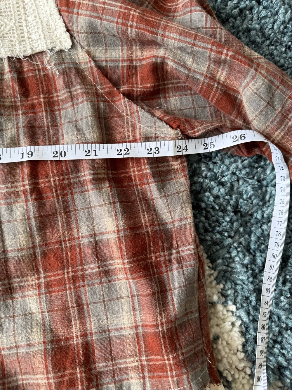 POL Plaid Button-Front Blouse in Rust and Cream - Picture 3 of 4